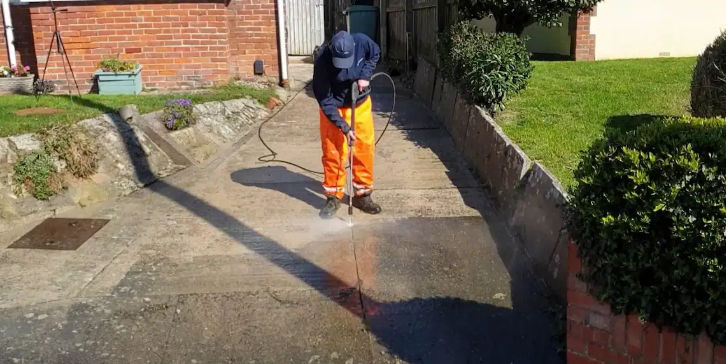 Dumpster Bay and Hard Surface Pressure Washing